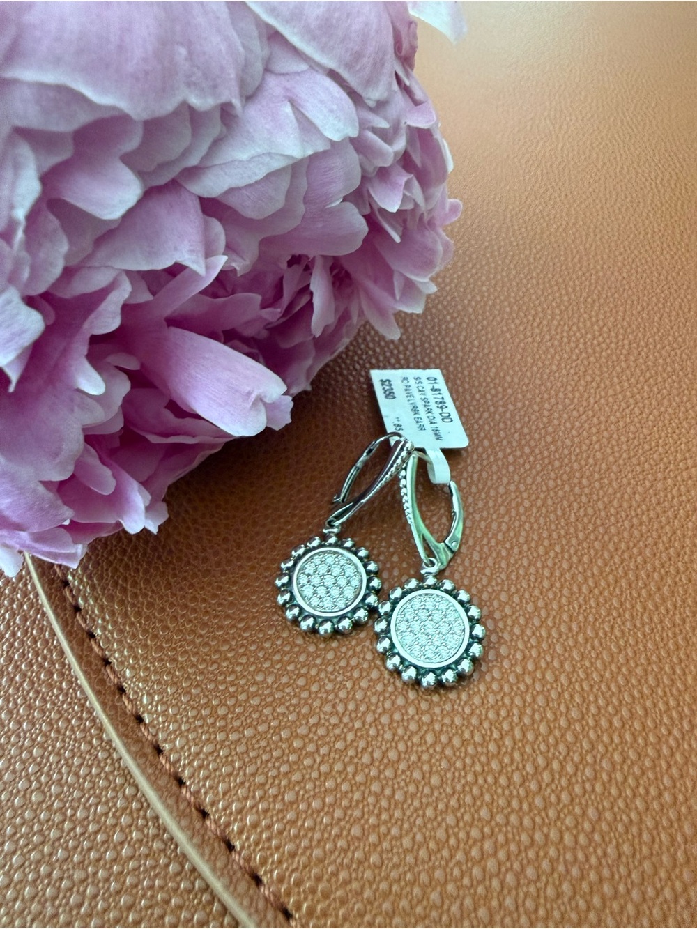 New! LAGOS Caviar Spark Silver Pavé Drop Earrings, MSRP 2850$ - Picture 6 of 8